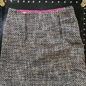Tweed mini skirt